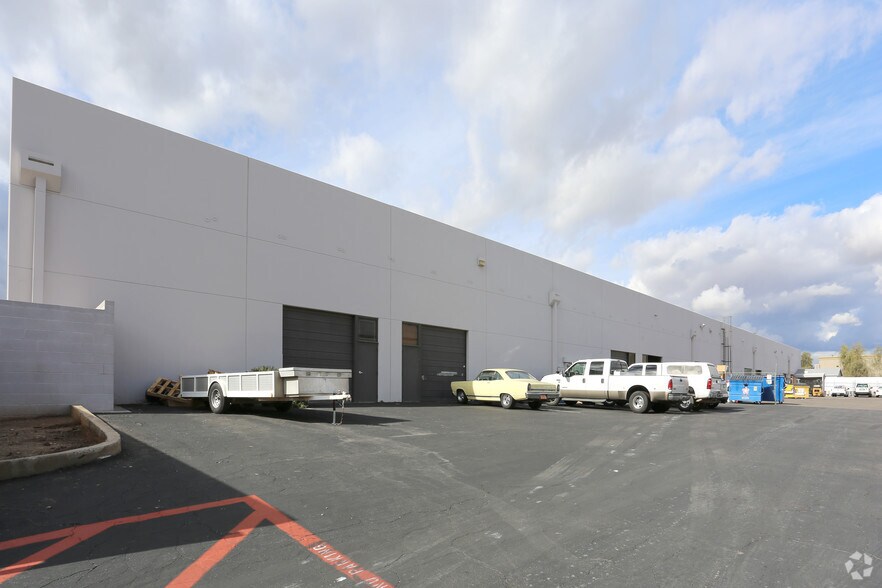 Primary Photo Of 21609 N 12th Ave, Phoenix Warehouse For Lease
