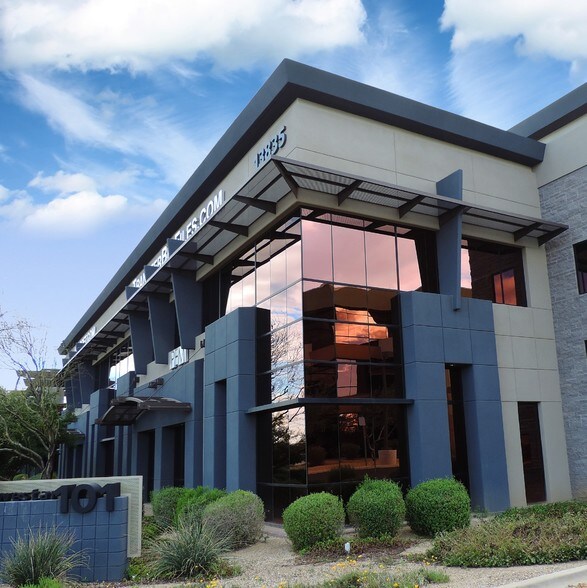 More Photos Of 13835 N Northsight Blvd, Scottsdale Office For Sale