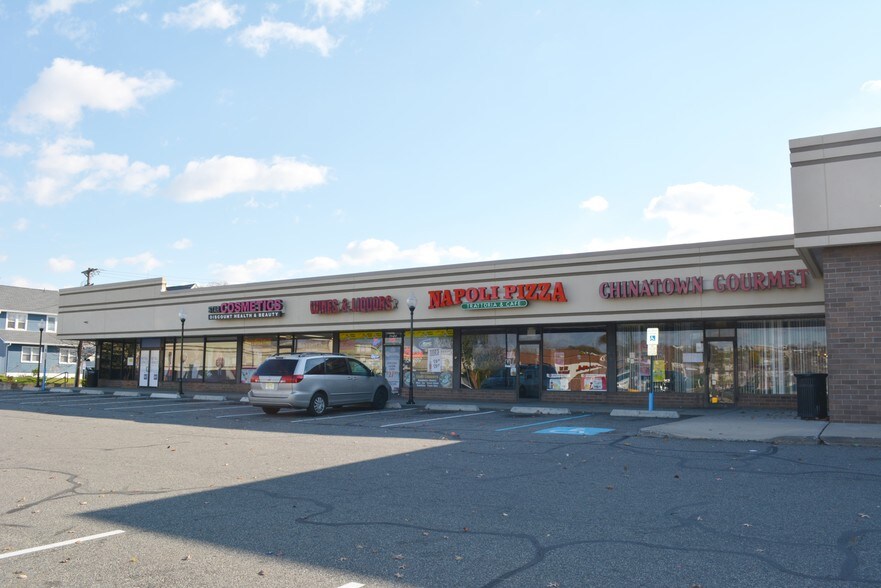 24 Memorial Dr, Lodi, NJ 07644 For Lease