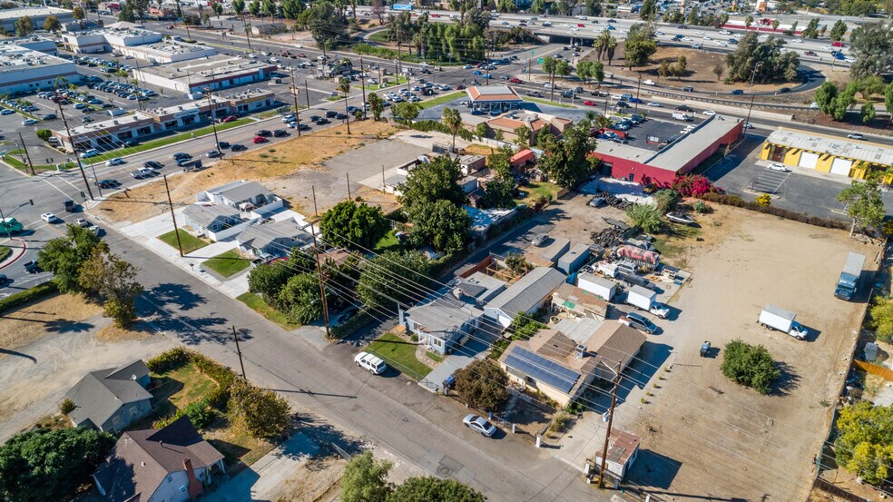 More Photos Of 326 E Caroline St, San Bernardino Land For Sale
