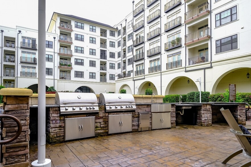 More Photos Of 2118 Clark Ave, Raleigh Apartments For Lease
