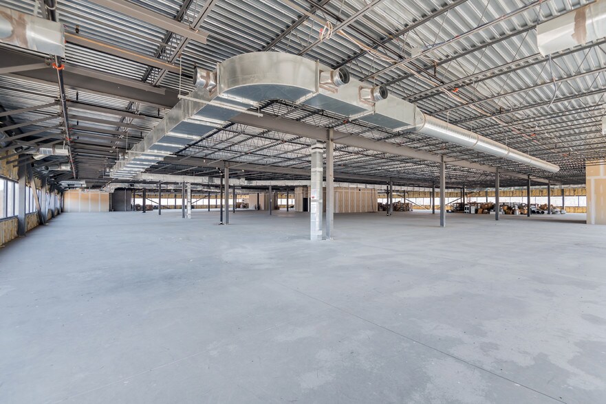 More Photos Of 95 Billerica Ave, Billerica Light Manufacturing For Lease