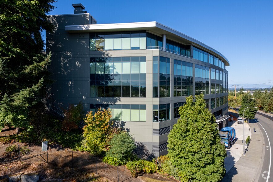 More Photos Of 14725 SE 36th St, Bellevue Office For Lease