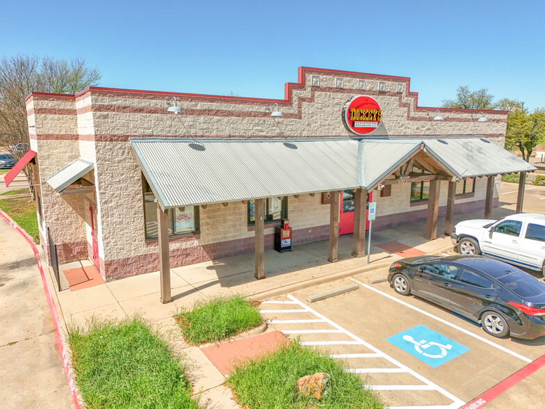 More Photos Of 1003 N Us-77 Hwy, Waxahachie Restaurant For Sale