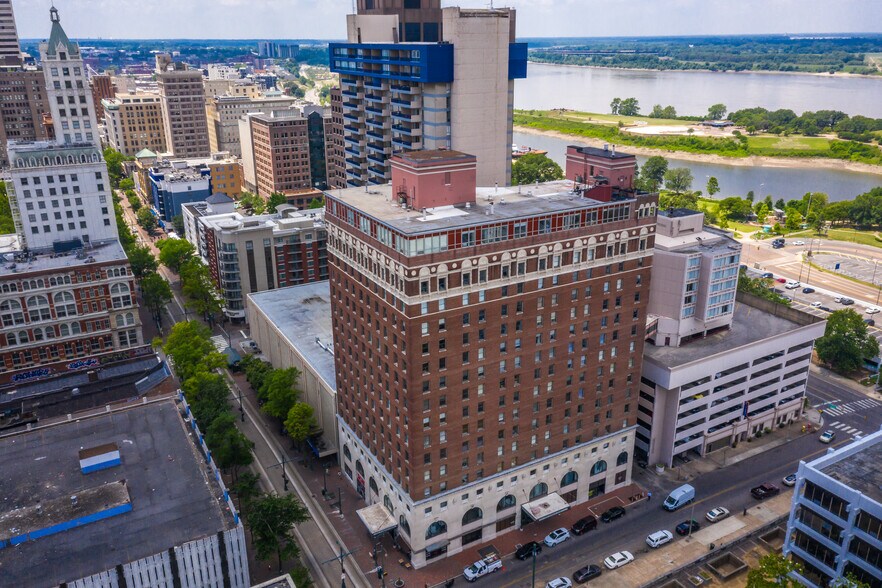More Photos Of 109 N Main St, Memphis Apartments For Sale