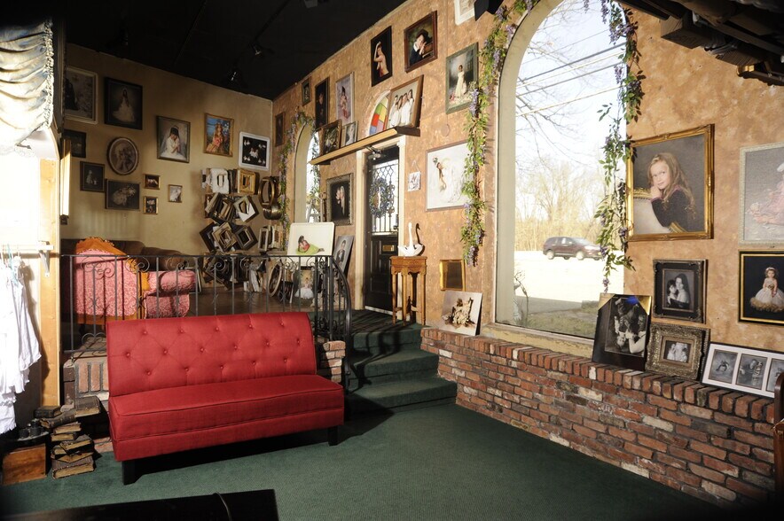 More Photos Of 925 State Rt 23, Pompton Plains Freestanding For Lease