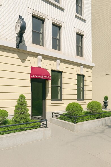 Primary Photo Of 43 Central Park N, New York Apartments For Lease