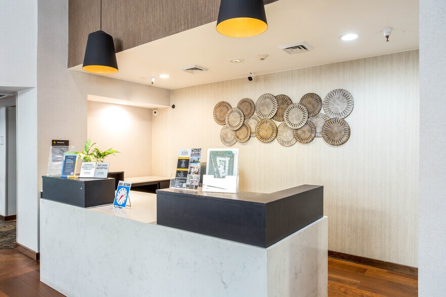 More Photos Of 11260 Point East Dr, Rancho Cordova Apartments For Sale