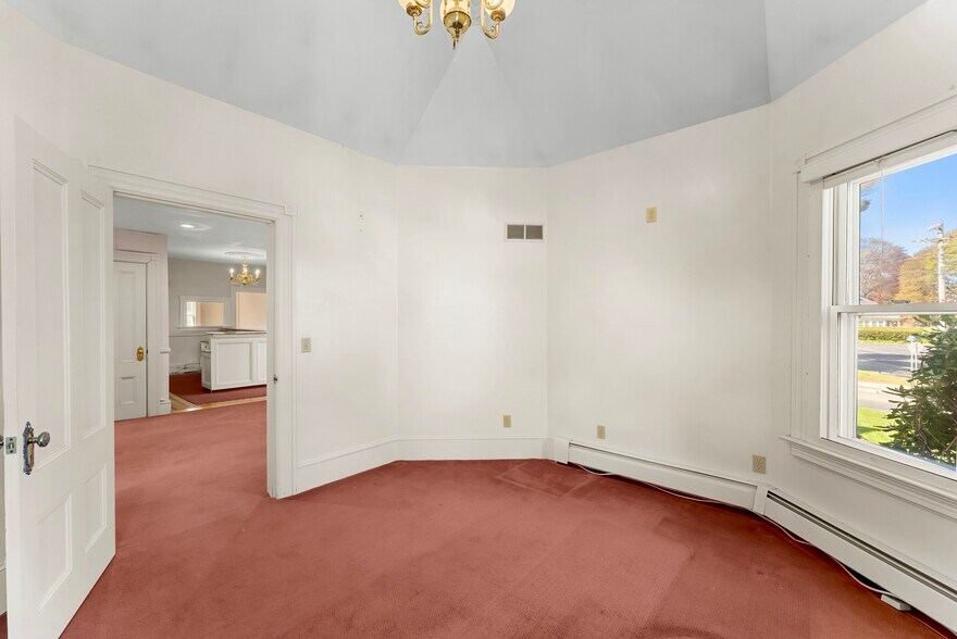 More Photos Of 1358 Smith St, North Providence Apartments For Sale