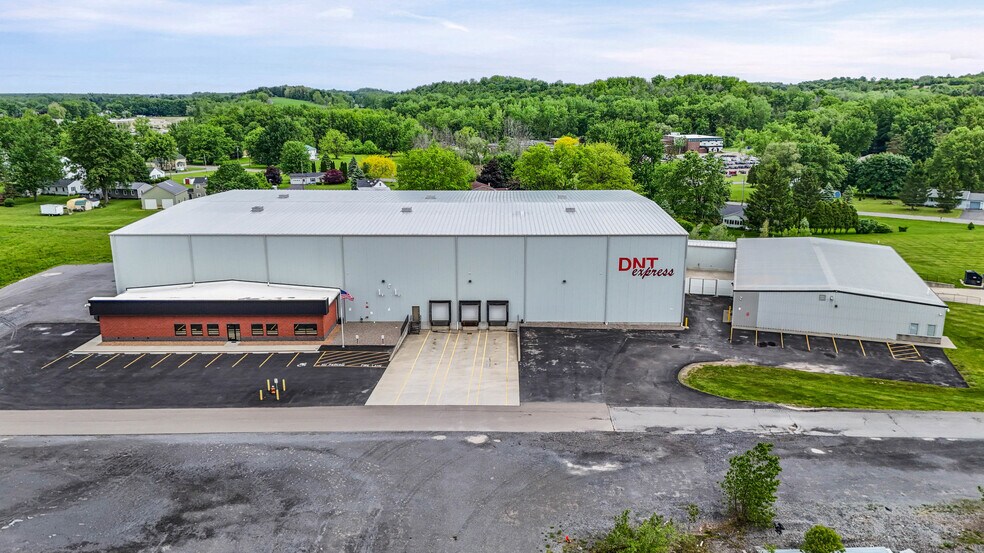 More Photos Of 80 Davis Pky, Clyde Warehouse For Sale