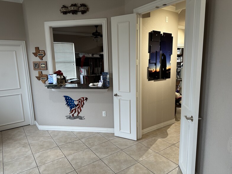 More Photos Of 2550 Legacy Point Dr, Arlington Medical For Sale