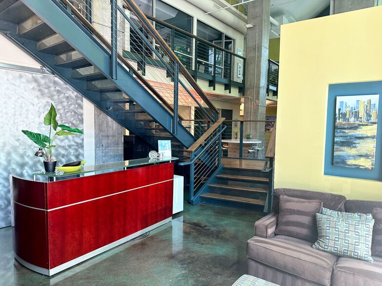 More Photos Of 3338 Peachtree Rd NE, Atlanta Apartments For Sale