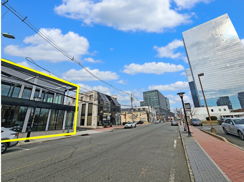 More Photos Of 1627-1633 Palisade Ave, Fort Lee Storefront Retail Office For Lease