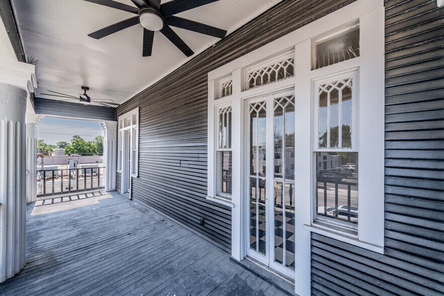 More Photos Of 214 E Ashby Pl, San Antonio Office For Lease