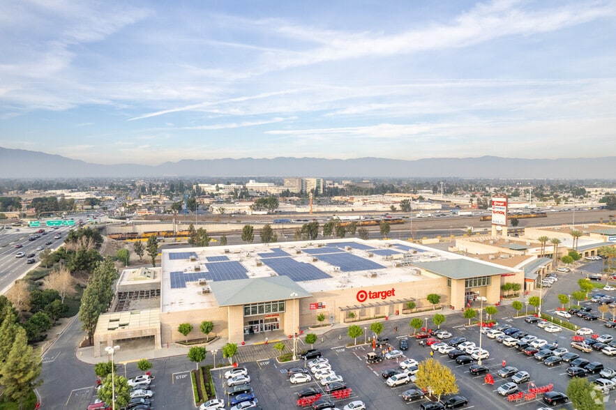 More Photos Of 16920-17296 Slover Ave, Fontana Unknown For Lease