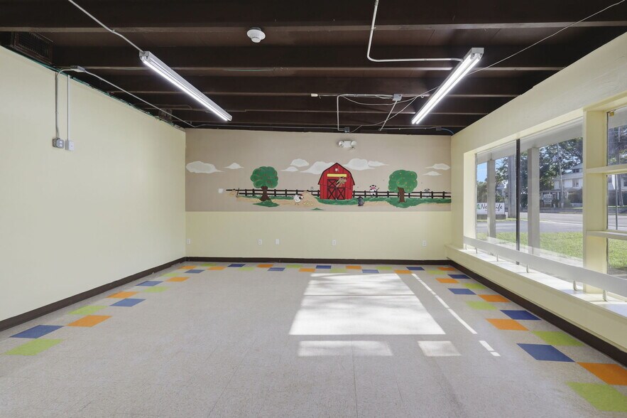 More Photos Of 346 N Volusia Ave, Orange City Office For Lease
