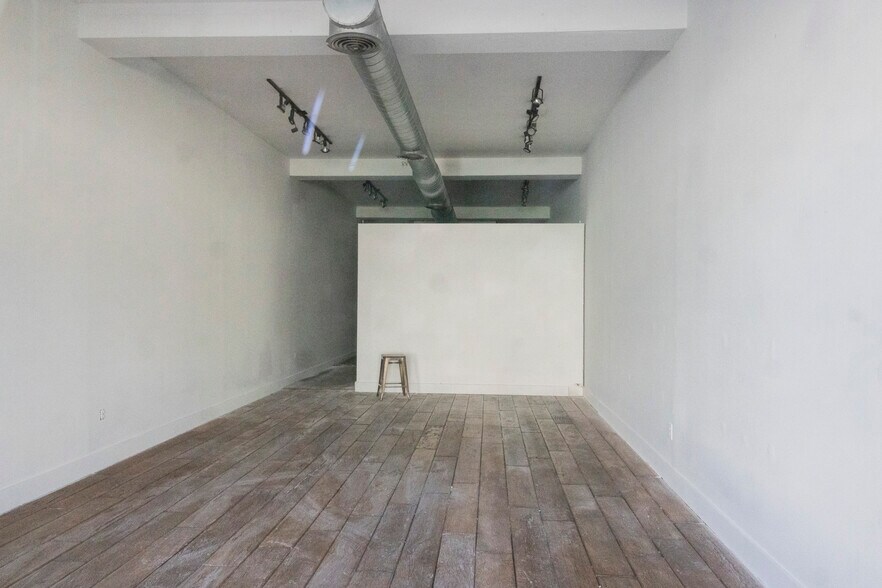 More Photos Of 2605-2617 N Miami Ave, Miami Freestanding For Lease