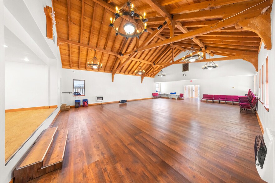 More Photos Of 1032 E Mason St, Santa Barbara Apartments For Sale