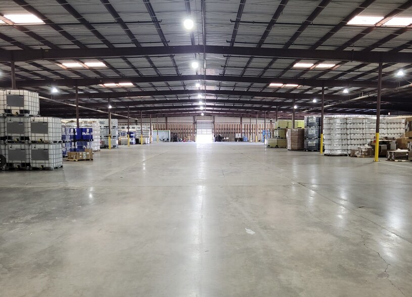 More Photos Of 1111 Highway 164, Arbyrd Warehouse For Sale