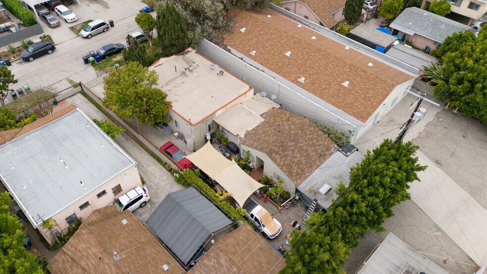 More Photos Of 2938 S Orange Dr, Los Angeles Apartments For Sale