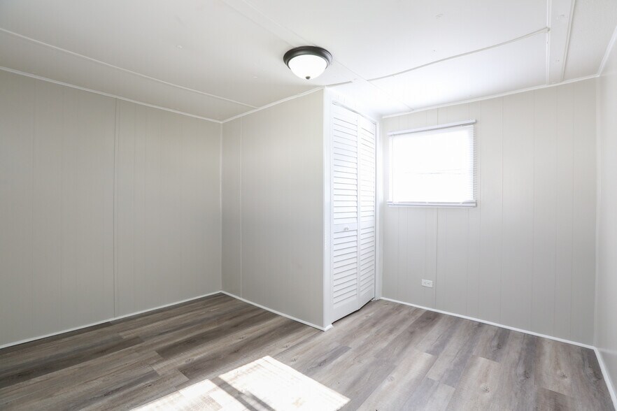 More Photos Of 306 Sundial Ln, Ladson Manufactured Housing Mobile Home Park For Sale