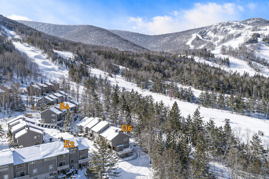 Primary Photo Of 64 Highlands Drive, Hunter Hospitality For Sale