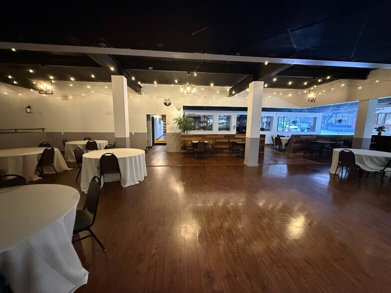 More Photos Of 101 S Progress Ave, Pottsville Hospitality For Sale