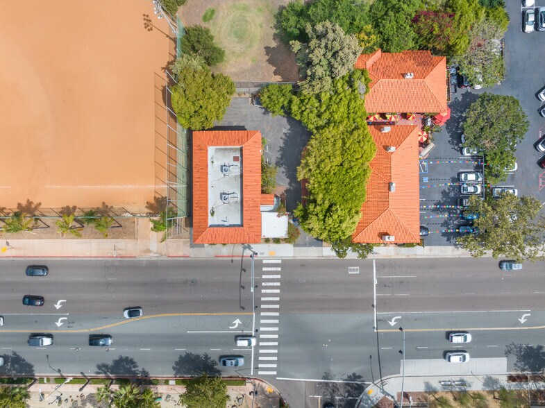 More Photos Of 4151 Taylor St, San Diego Storefront Retail Office For Sale