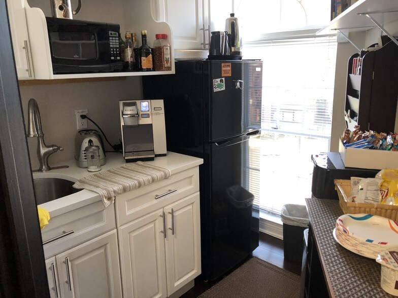 More Photos Of 271 Route 46 W, Fairfield Medical For Lease