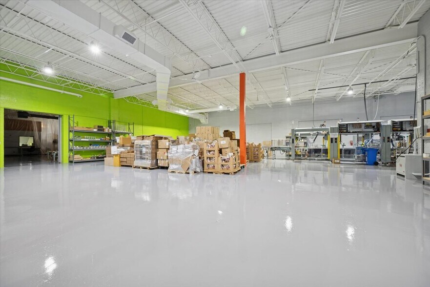 More Photos Of 3087 E Us 22, Somerville Manufacturing For Lease
