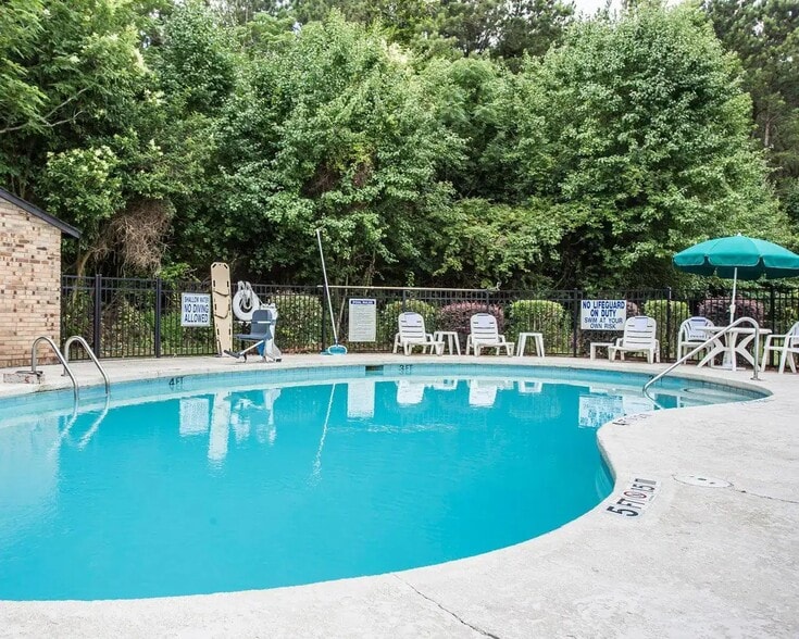 More Photos Of 3031 Paxville Hwy, Manning Hotel For Sale