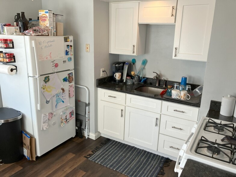 More Photos Of 17105 Madison Ave, Lakewood Apartments For Sale