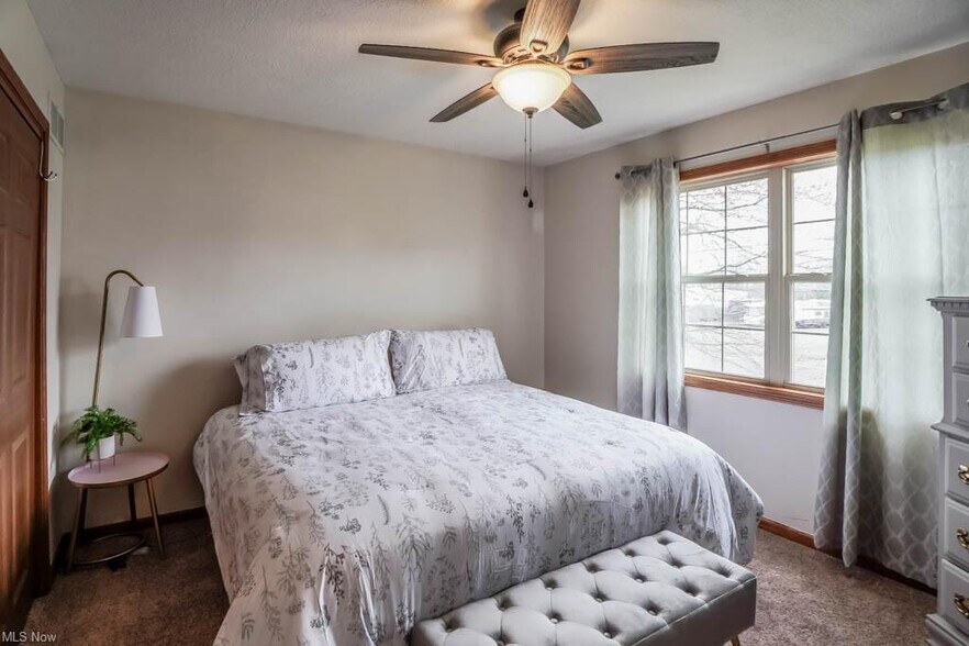 More Photos Of 11316 Cleveland Ave NW, Uniontown Office Residential For Sale