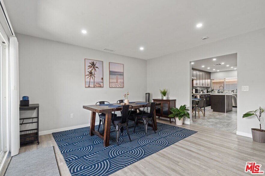 More Photos Of 5044 W Slauson Ave, Los Angeles Apartments For Sale