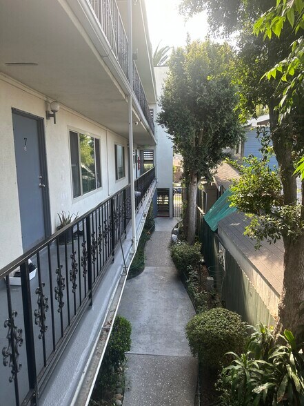 More Photos Of 737 E 5th St, Long Beach Apartments For Sale