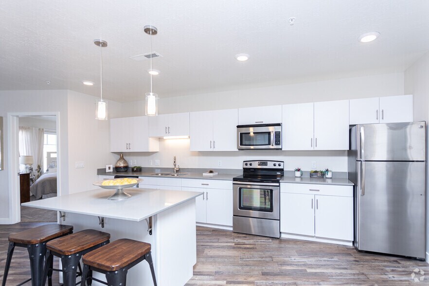 More Photos Of 360 S State St, Orem Apartments For Lease