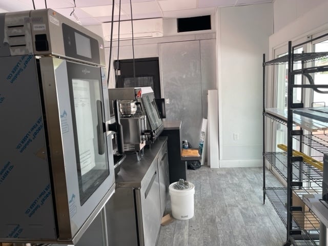 More Photos Of 2885 Grand Ave, Baldwin Freestanding For Sale