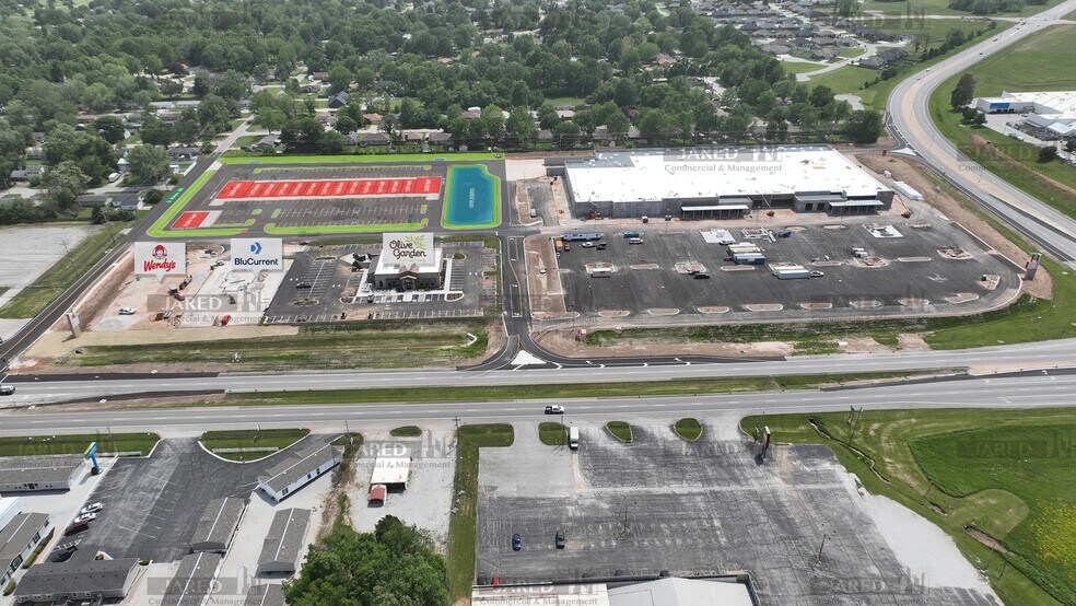 More Photos Of 3444 W Sunshine St, Springfield Storefront For Lease