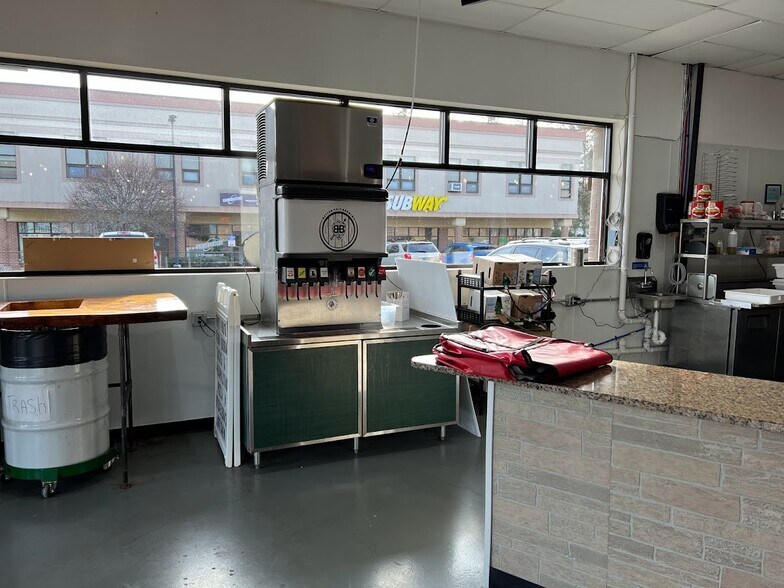 More Photos Of 59 N Main St, Bristol Unknown For Lease