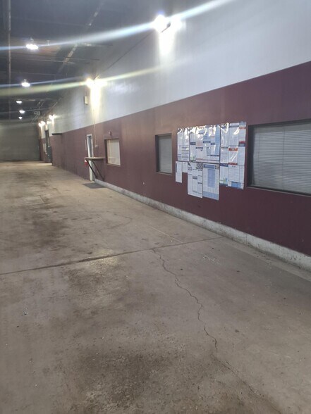 More Photos Of 368-392 Highland Ave Ext, Middletown Warehouse For Lease