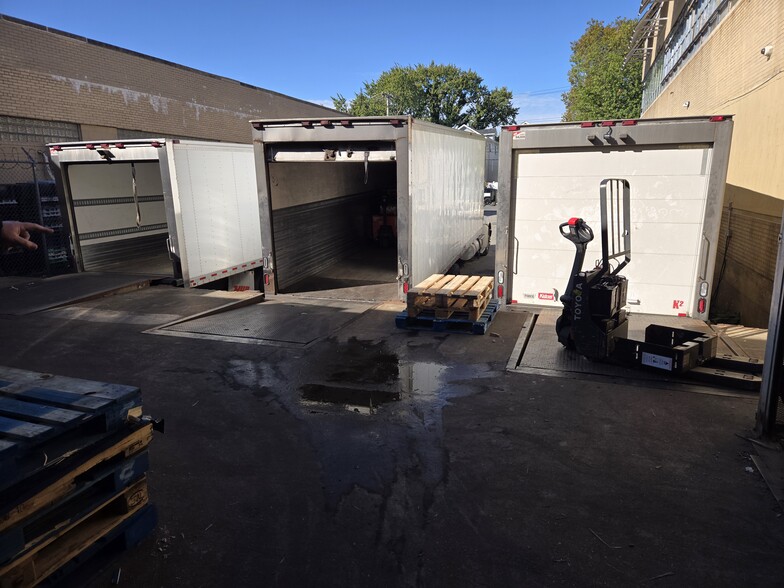 More Photos Of 141 Lake Ave, Staten Island Refrigeration Cold Storage For Lease