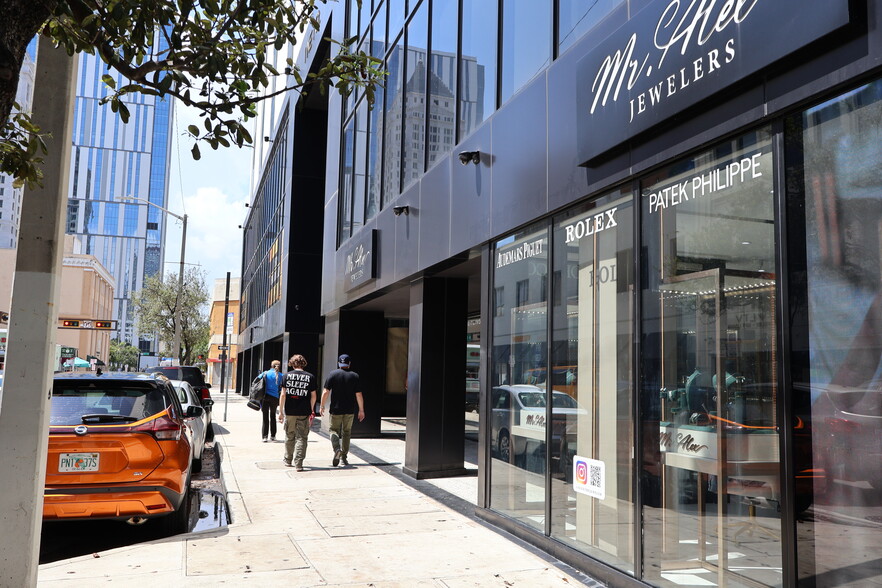 More Photos Of 1 NE 1st St, Miami Office For Lease
