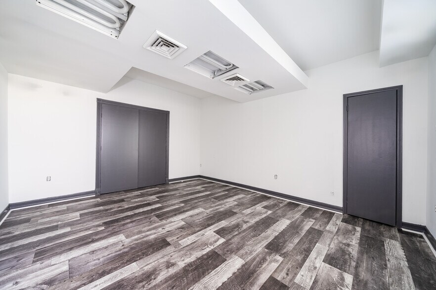 More Photos Of 512 42nd St, Union City Medical For Lease