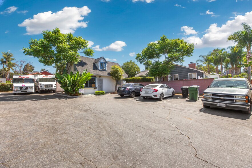 More Photos Of 6354 Painter Ave, Whittier Office Residential For Sale