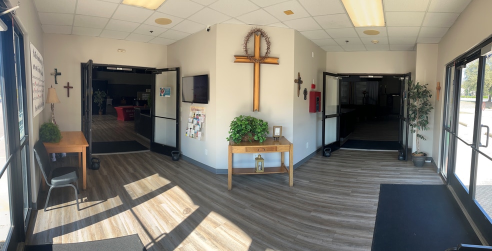 More Photos Of 2565 MacArthur Blvd, Lewisville Storefront Retail Office For Sale