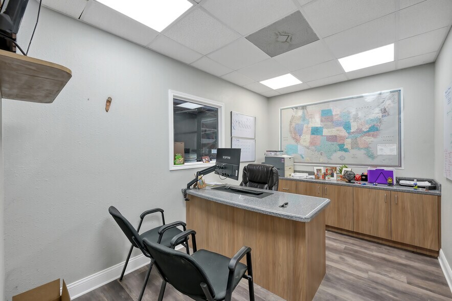 More Photos Of 2745 Interstate 45 S, New Waverly Manufacturing For Sale