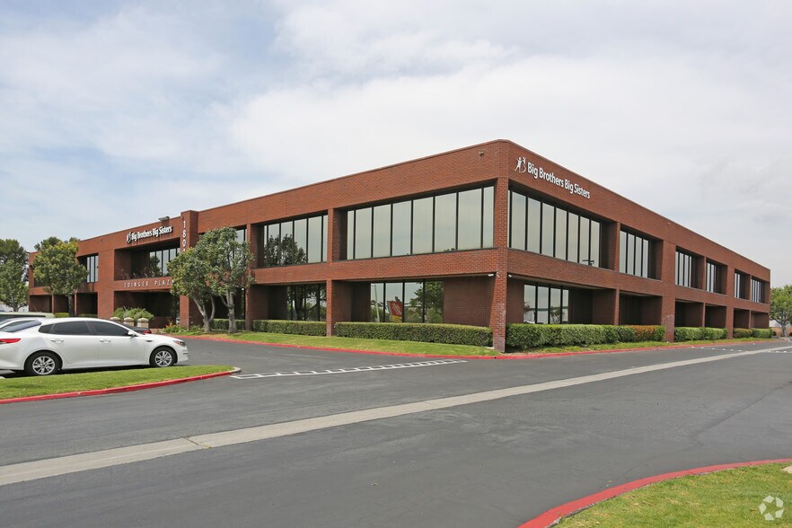 More Photos Of 1801 E Edinger Ave, Santa Ana Office For Lease
