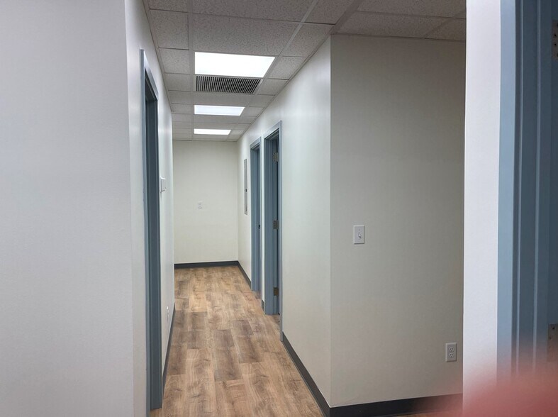 More Photos Of 2 Hillside Ave, Williston Park Medical For Sale