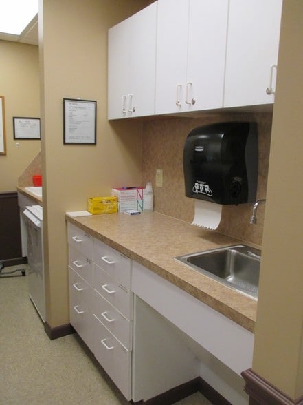 More Photos Of 3021 Eau Gallie Blvd, Melbourne Medical For Lease
