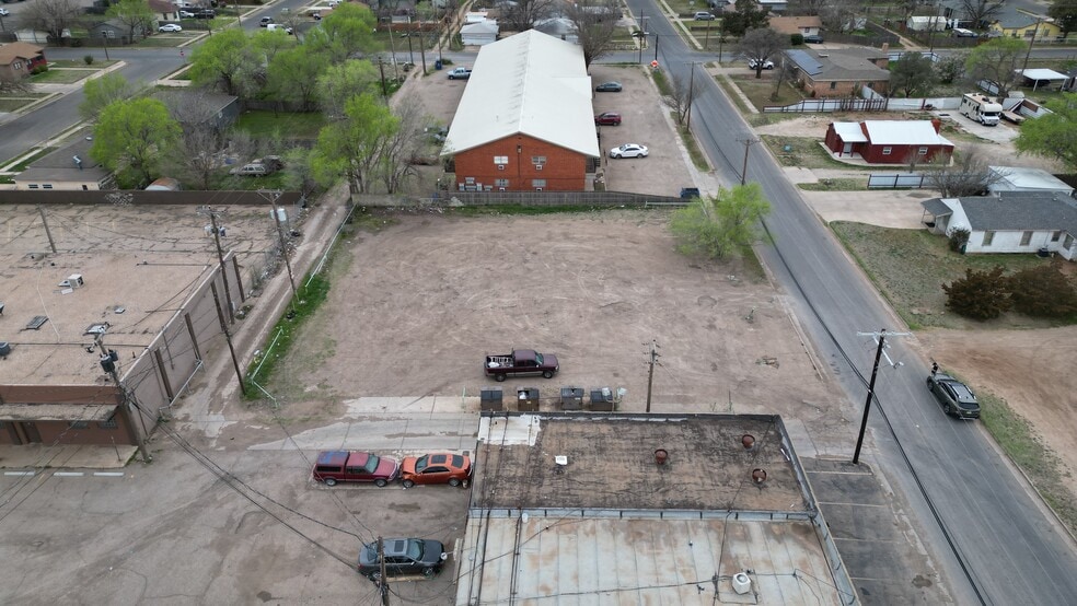 More Photos Of 4802-4816 Avenue Q, Lubbock Freestanding For Sale